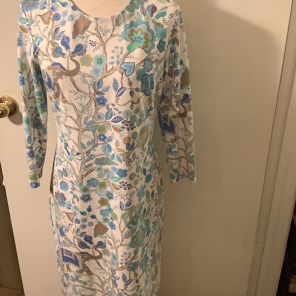 J.McLaughlin -floral print, sheath dress with round neck  & 3/4 sleeves size M.